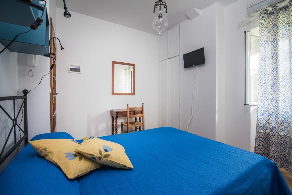 Villa Degli Oleandri Bnb Рим Стая снимка